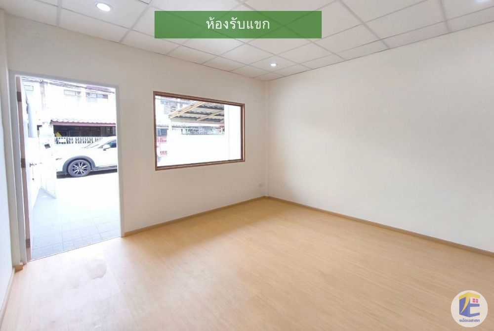 ขายทาวน์เฮ้าส์ หมู่บ้านร่วมใจนิเวศน์ บางกรวย   รีโนเวทสไตล์มินิมอล