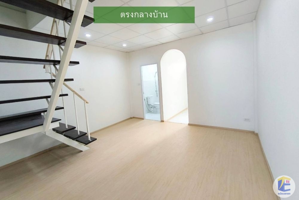 ขายทาวน์เฮ้าส์ หมู่บ้านร่วมใจนิเวศน์ บางกรวย   รีโนเวทสไตล์มินิมอล