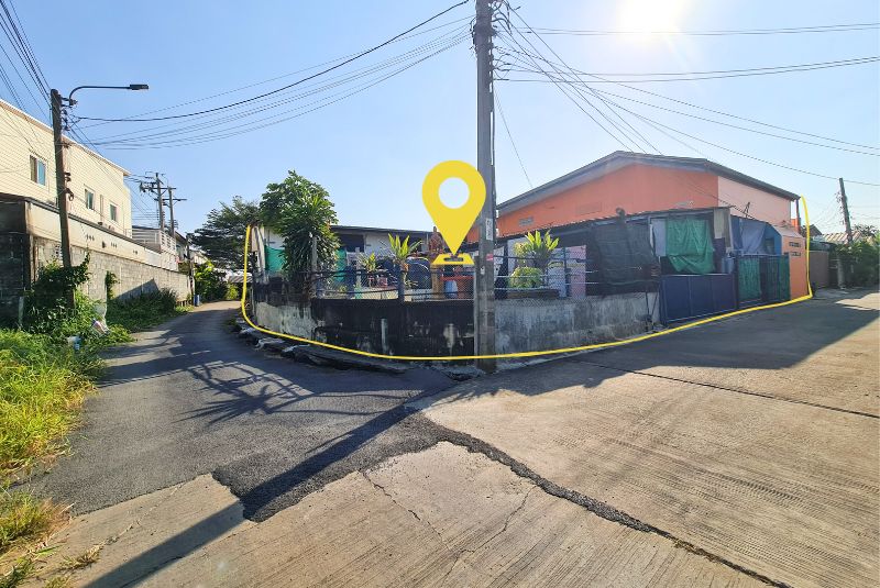 ลงทุนคุ้มค่า! ที่ดินพร้อมห้องเช่า 5 ห้อง รายได้เสริมทุกเดือน ใจกลางหนองแขม